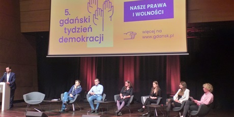 Powiększ grafikę: gdanski-tydzien-demokracji-w-zso-nr-6-309444.jpg