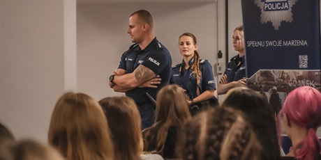 Powiększ grafikę: oboz-integracyjny-klas-i-lo-639068.jpg