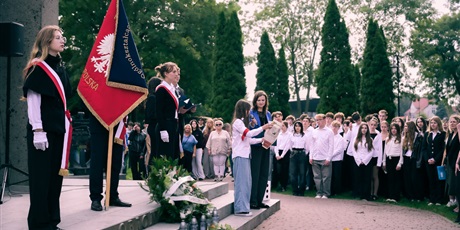 Powiększ grafikę: oboz-integracyjny-klas-i-lo-712622.jpg