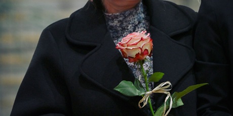 Powiększ grafikę: zakonczenie-roku-klas-maturalnych-fotorelacja-689977.jpg