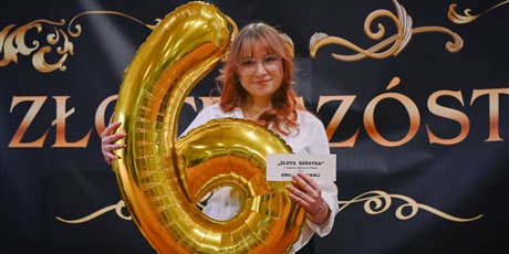 Powiększ grafikę: zakonczenie-roku-klas-maturalnych-fotorelacja-689994.jpg